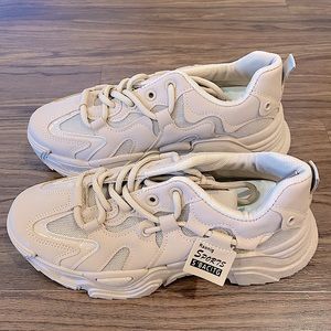 Y2k chunky sole sneakers